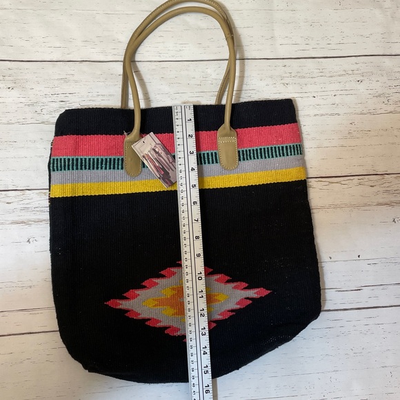 Urban Outfitters Ecote Woven Tote Bag with Velcro Tab Closure, NWT - Picture 12 of 13